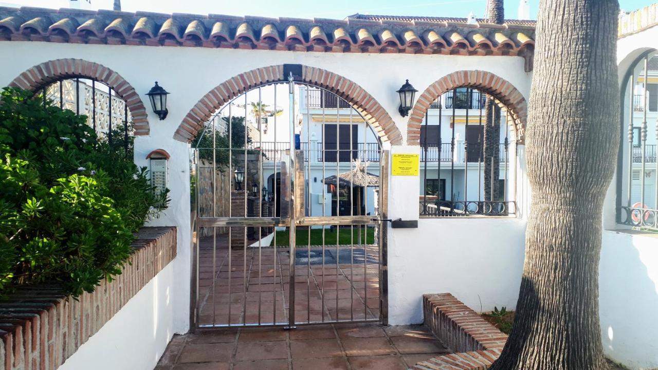 Apartamento 409 Marina Real Puerto De La Duquesa Playa 马尼尔瓦 外观 照片