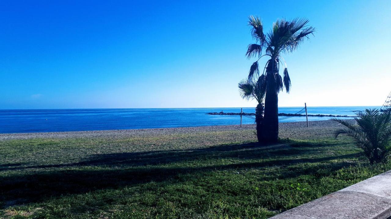 Apartamento 409 Marina Real Puerto De La Duquesa Playa 马尼尔瓦 外观 照片