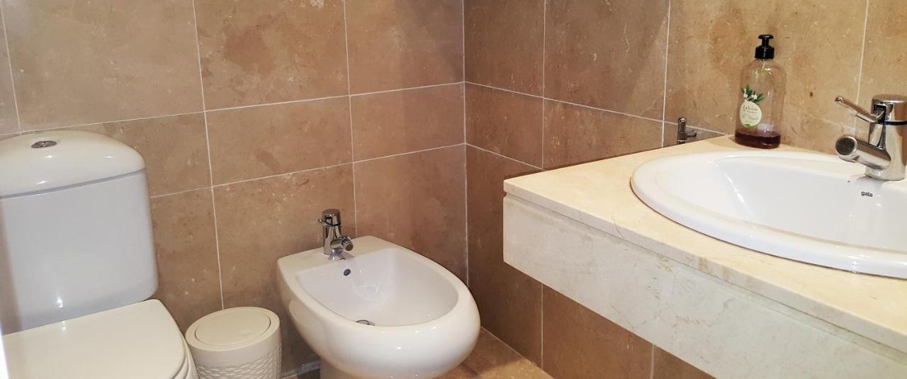 Apartamento 409 Marina Real Puerto De La Duquesa Playa 马尼尔瓦 外观 照片