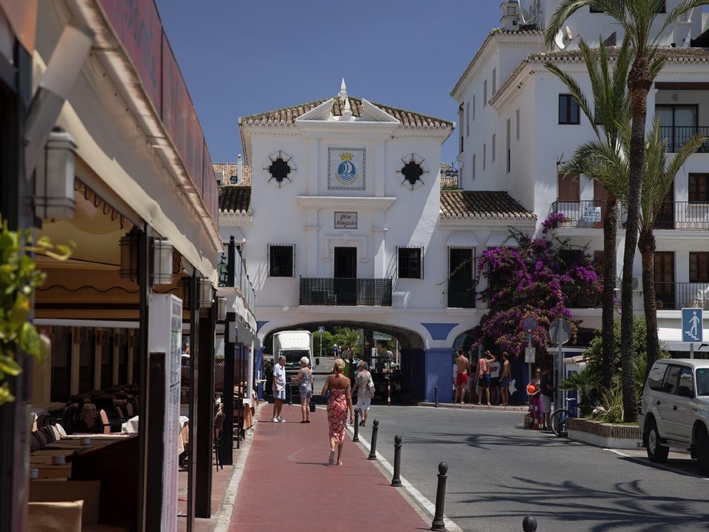 Apartamento 409 Marina Real Puerto De La Duquesa Playa 马尼尔瓦 外观 照片