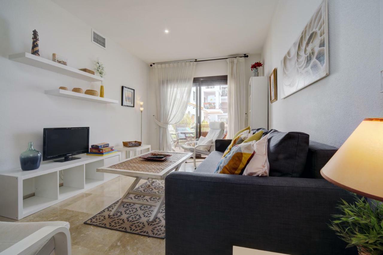 Apartamento 409 Marina Real Puerto De La Duquesa Playa 马尼尔瓦 外观 照片